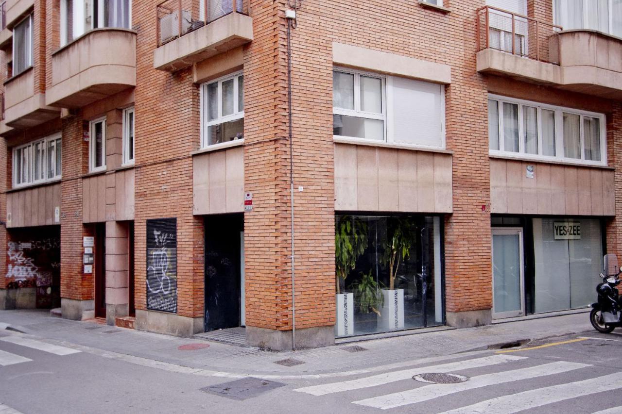 Barcelona City North Hostal Exterior foto