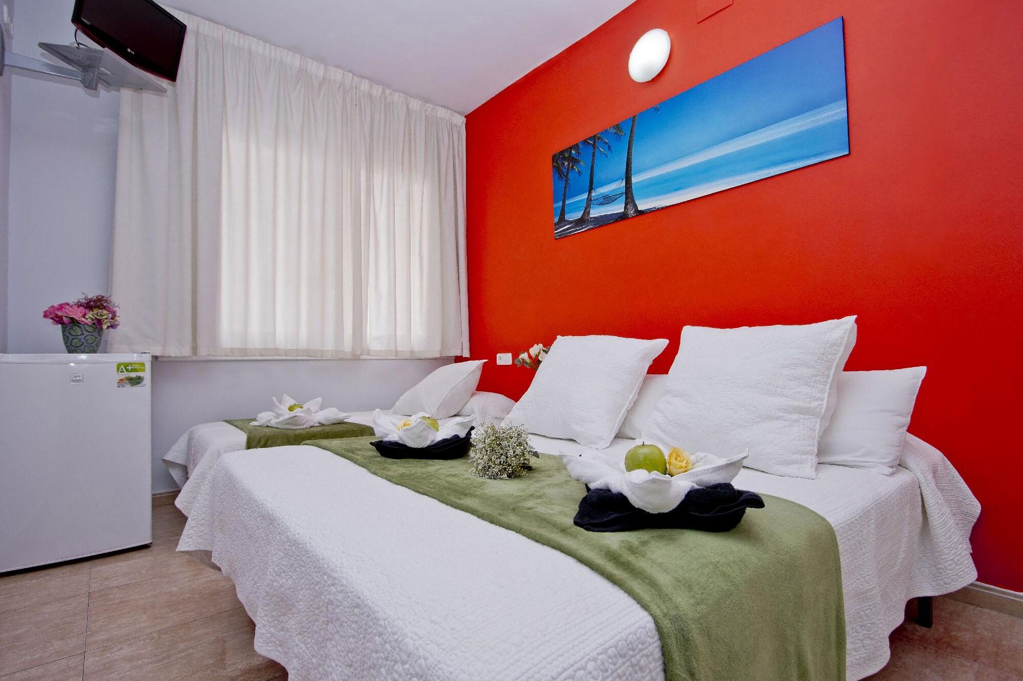 Barcelona City North Hostal Exterior foto